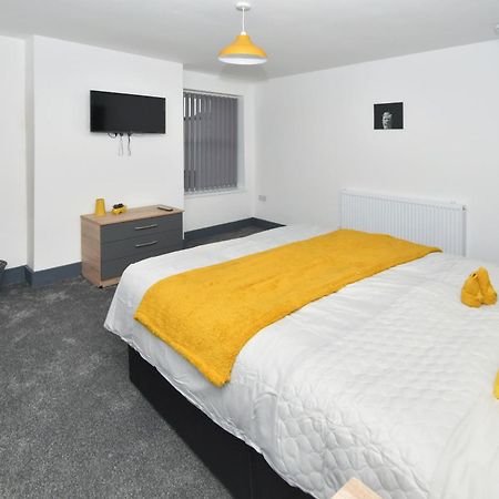 Townhouse @ 24 Brunswick Place Stoke Etruria Luaran gambar