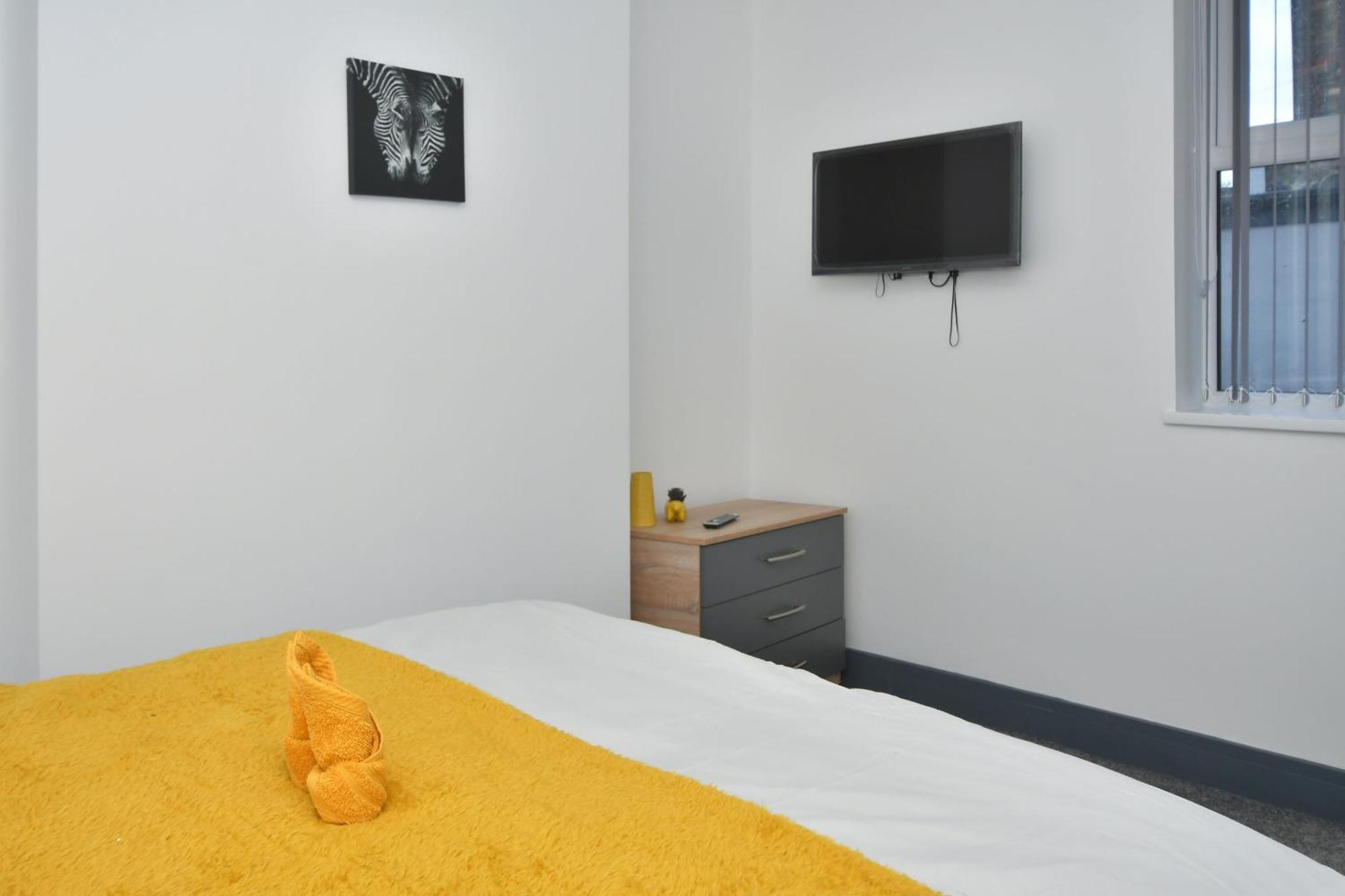 Townhouse @ 24 Brunswick Place Stoke Etruria Luaran gambar