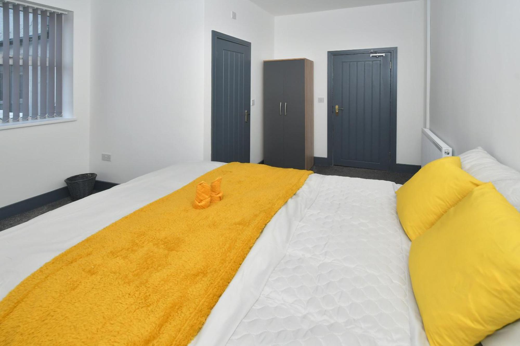 Townhouse @ 24 Brunswick Place Stoke Etruria Luaran gambar